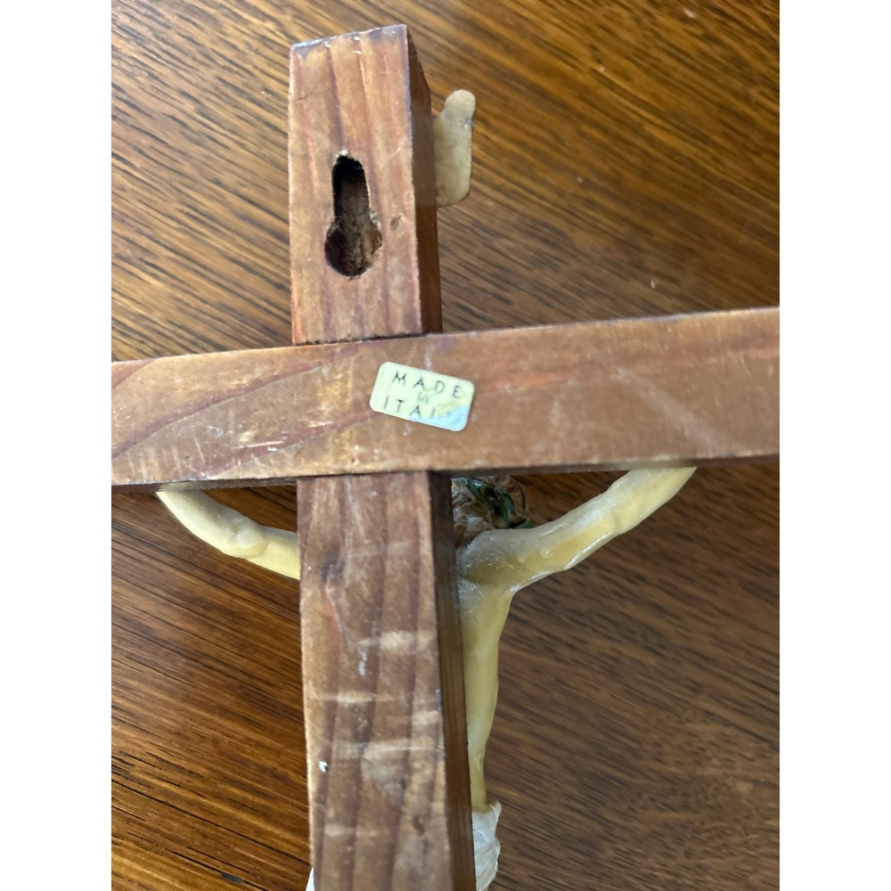 Vintage Italitan Wall Crucifix - Picture 4 of 4